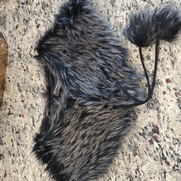 EXPRESS Vintage Faux Fur Collar Black/Grey Jacket/Coat/Sweater Attachable/Detach - Picture 7 of 7